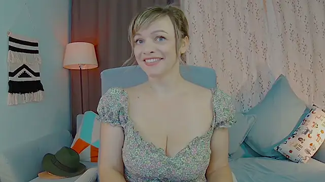 NandiSmile online show from September 11, 2025, 6:24 am