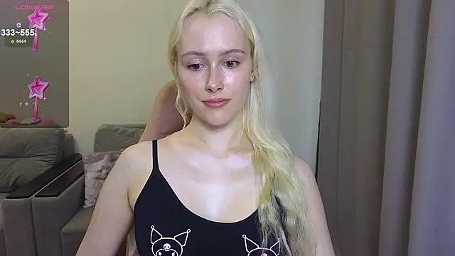 CaseyLabow online show from October 11, 2025, 10:27 am