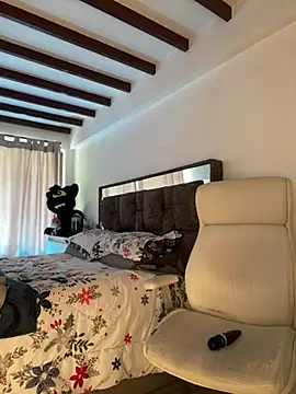 natashasweet online show from February 7, 2025, 3:41 pm