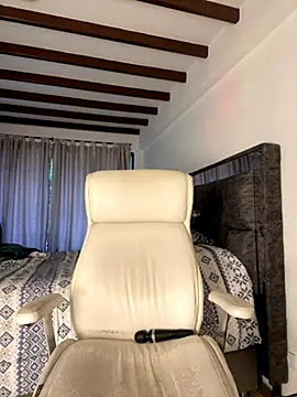 natashasweet online show from September 14, 2025, 10:32 pm