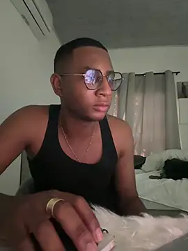 Arwens bell08 online show from March 4, 2025, 10:49 pm