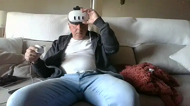 fransexdol online show from March 14, 2025, 12:07 pm