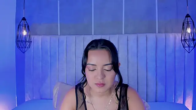 lea gray online show from September 24, 2025, 6:58 pm