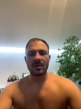 Adventurehotman online show from October 3, 2025, 10:11 pm