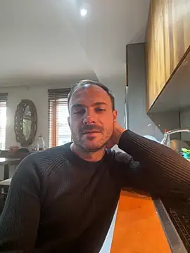 Adventurehotman online show from October 4, 2025, 3:13 pm