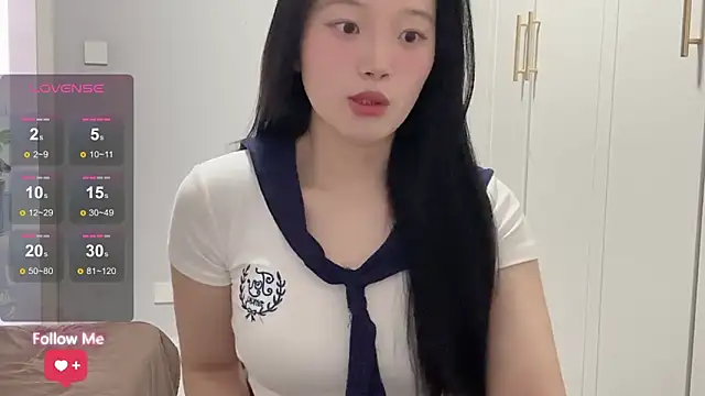 Snapshot of rose-u chatting on March 6, 2026, 1:22 am rose-u online show from March 6, 2026, 1:22 am