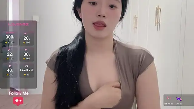 Snapshot of rose-u chatting on March 23, 2026, 12:55 am rose-u online show from March 23, 2026, 12:55 am