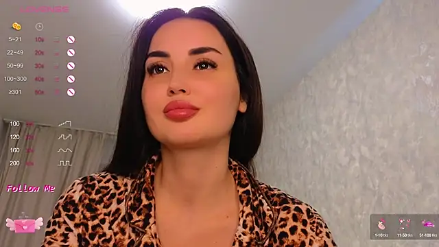 LaraSkinny online show from March 10, 2025, 12:49 pm