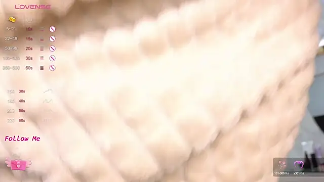 LaraSkinny online show from October 15, 2025, 1:59 am