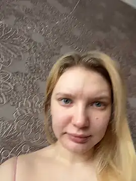 AmmyHot online show from February 9, 2026, 5:16 am