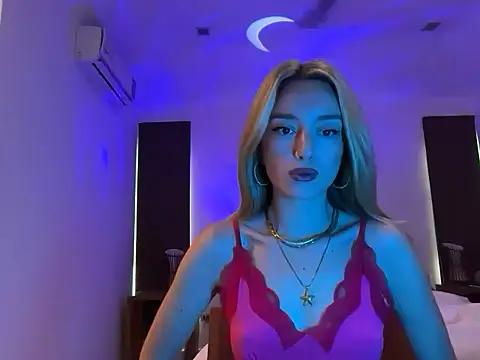 SirenaBelle online show from October 11, 2025, 12:55 am