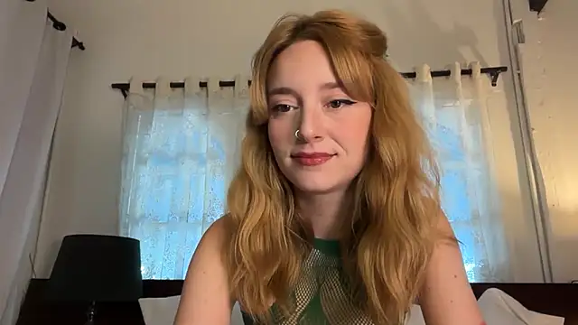 SirenaBelle online show from April 25, 2026, 2:47 am