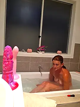 Pussy69Kat online show from December 1, 2025, 9:32 am