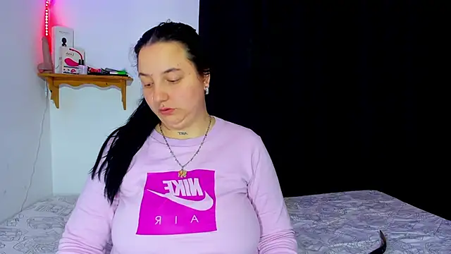 Bad Couple 1 online show from February 24, 2025, 3:12 am