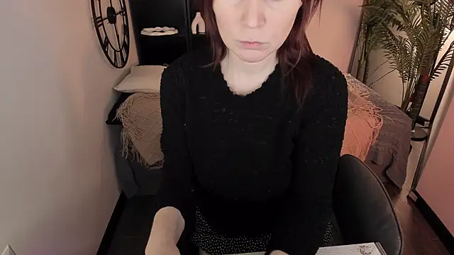 ZoeEast online show from January 11, 2026, 5:53 pm