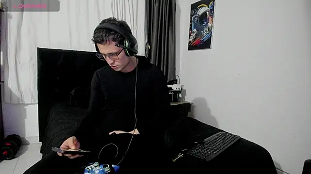 Snapshot of RyanHorseman chatting on October 22, 2025, 1:16 am RyanHorseman online show from October 22, 2025, 1:16 am