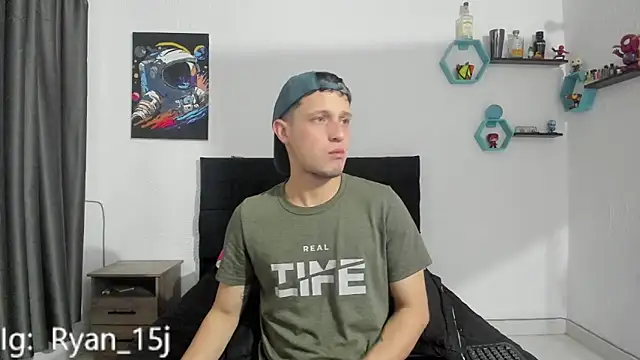 Snapshot of RyanHorseman chatting on March 22, 2025, 11:32 am RyanHorseman online show from March 22, 2025, 11:32 am