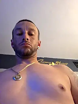 Twin2222 online show from September 25, 2025, 2:06 am