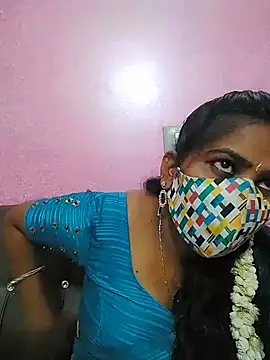 melina214 online show from June 10, 2026, 5:14 pm