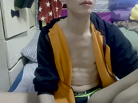 JJjing online show from February 19, 2026, 10:12 am