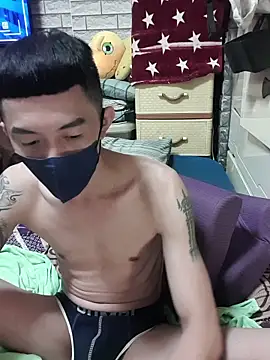 JJjing online show from July 7, 2026, 6:11 pm