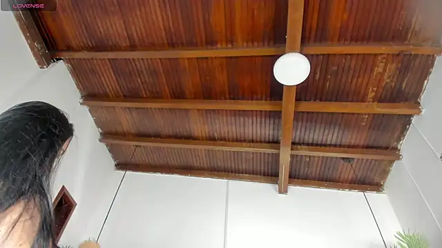 emily-fox online show from March 12, 2025, 11:21 am