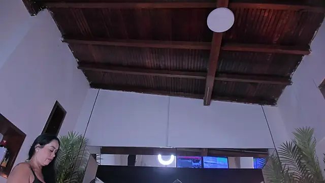 emily-fox online show from September 10, 2025, 12:15 pm