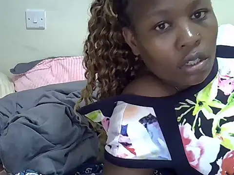Sonnia  online show from June 27, 2026, 11:16 am