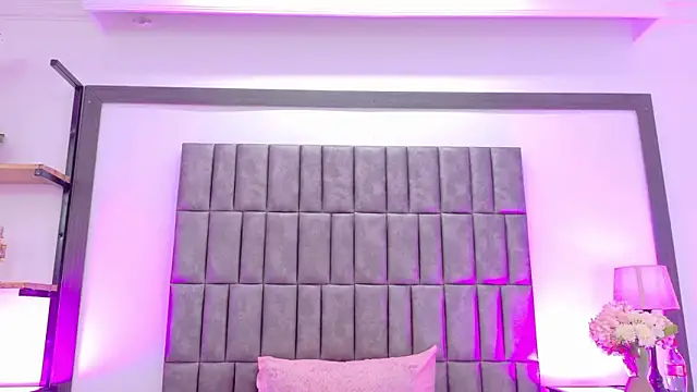 MeryStone online show from February 28, 2026, 4:34 am