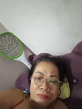 Hotestlove online show from July 26, 2026, 9:32 pm