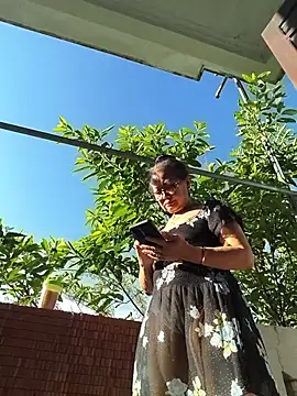 Hotestlove online show from July 1, 2026, 11:49 pm
