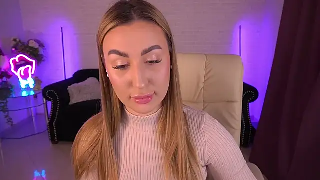 LiaBrazzerr online show from March 15, 2025, 2:45 pm