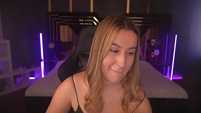 LiaBrazzerr online show from February 27, 2025, 9:50 am