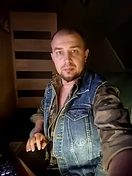 Snapshot of Foxyshaved chatting on March 15, 2026, 1:01 am Foxyshaved online show from March 15, 2026, 1:01 am