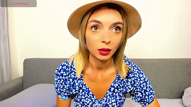  ellen meow  online show from September 18, 2025, 8:01 pm