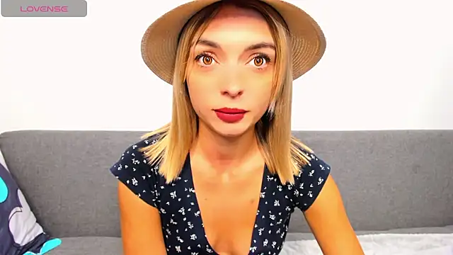  ellen meow  online show from September 28, 2025, 7:54 pm