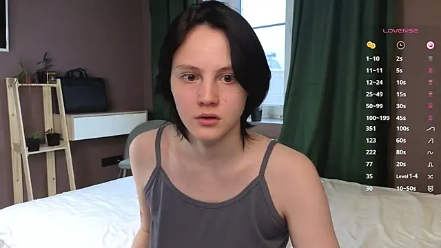 MaryCoopeer online show from November 9, 2025, 5:11 am