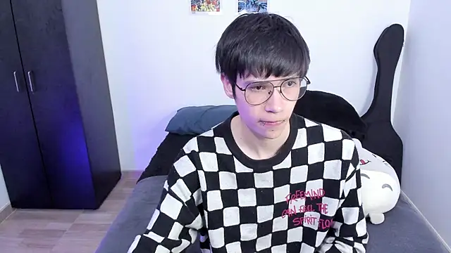 Aventure Twinks online show from March 21, 2025, 2:39 am