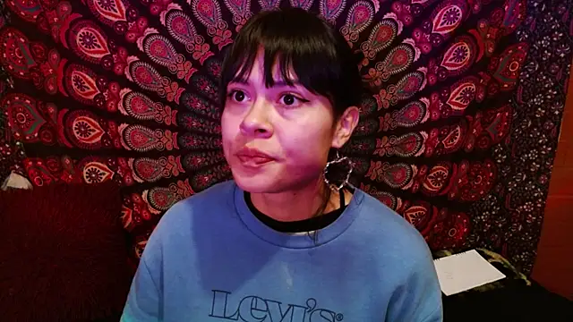 AbbySccott online show from December 11, 2024, 1:37 am