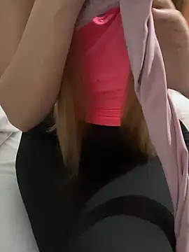 Isabellafantazy online show from February 28, 2025, 4:42 pm