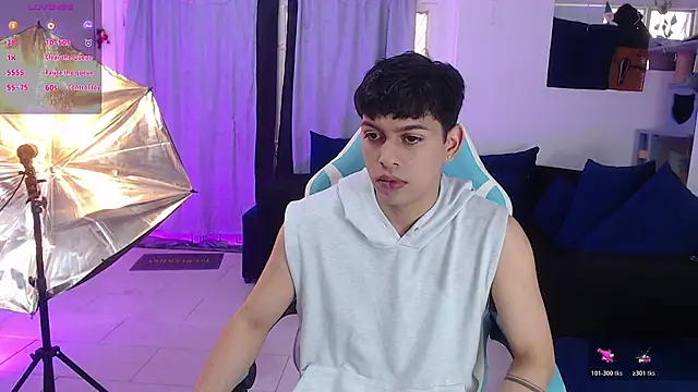 Snapshot of Franco_Rizzo_ chatting on January 6, 2026, 4:44 pm Franco Rizzo online show from January 6, 2026, 4:44 pm