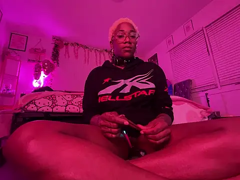 VixenCapri online show from January 16, 2026, 11:14 am