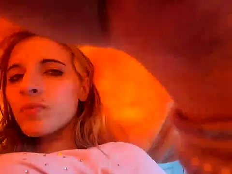 SmokeShow686 online show from March 14, 2025, 9:54 pm