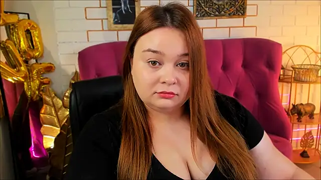 Snapshot of KimberlyMaran chatting on February 21, 2025, 9:13 am KimberlyMaran online show from February 21, 2025, 9:13 am