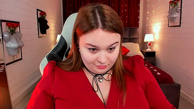 Snapshot of KimberlyMaran chatting on February 14, 2025, 4:31 pm KimberlyMaran online show from February 14, 2025, 4:31 pm