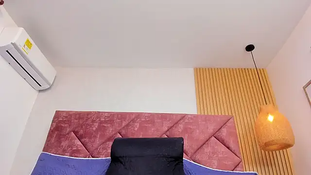 Gabriela 1x online show from December 1, 2025, 12:39 pm