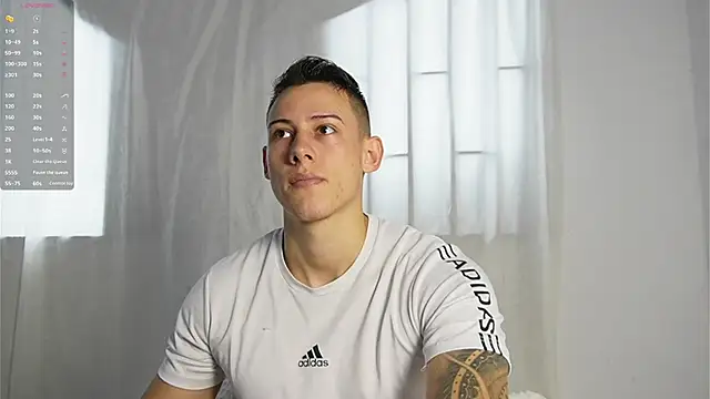 Muscle King Cum online show from January 6, 2026, 3:05 pm