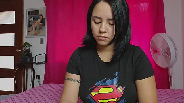 tatiana big ass boobs online show from June 17, 2026, 12:15 pm