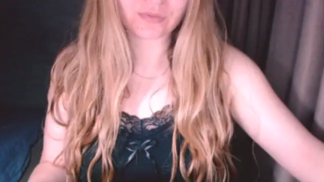 fiona cute 2 online show from May 10, 2026, 7:49 pm
