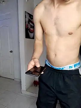 secrethausex online show from February 5, 2026, 1:12 am